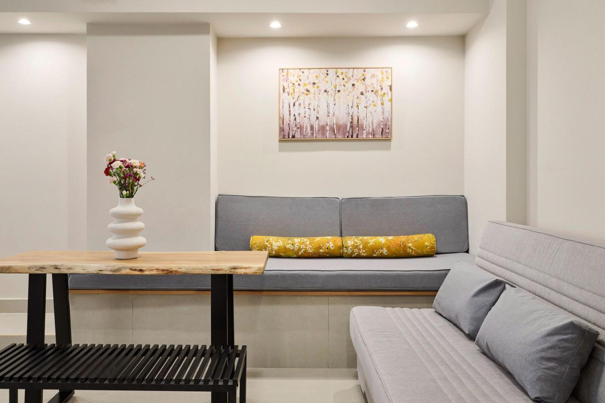 Acropolis Muses - Downtown Luxury Apartments เอเธนส์ ภายนอก รูปภาพ