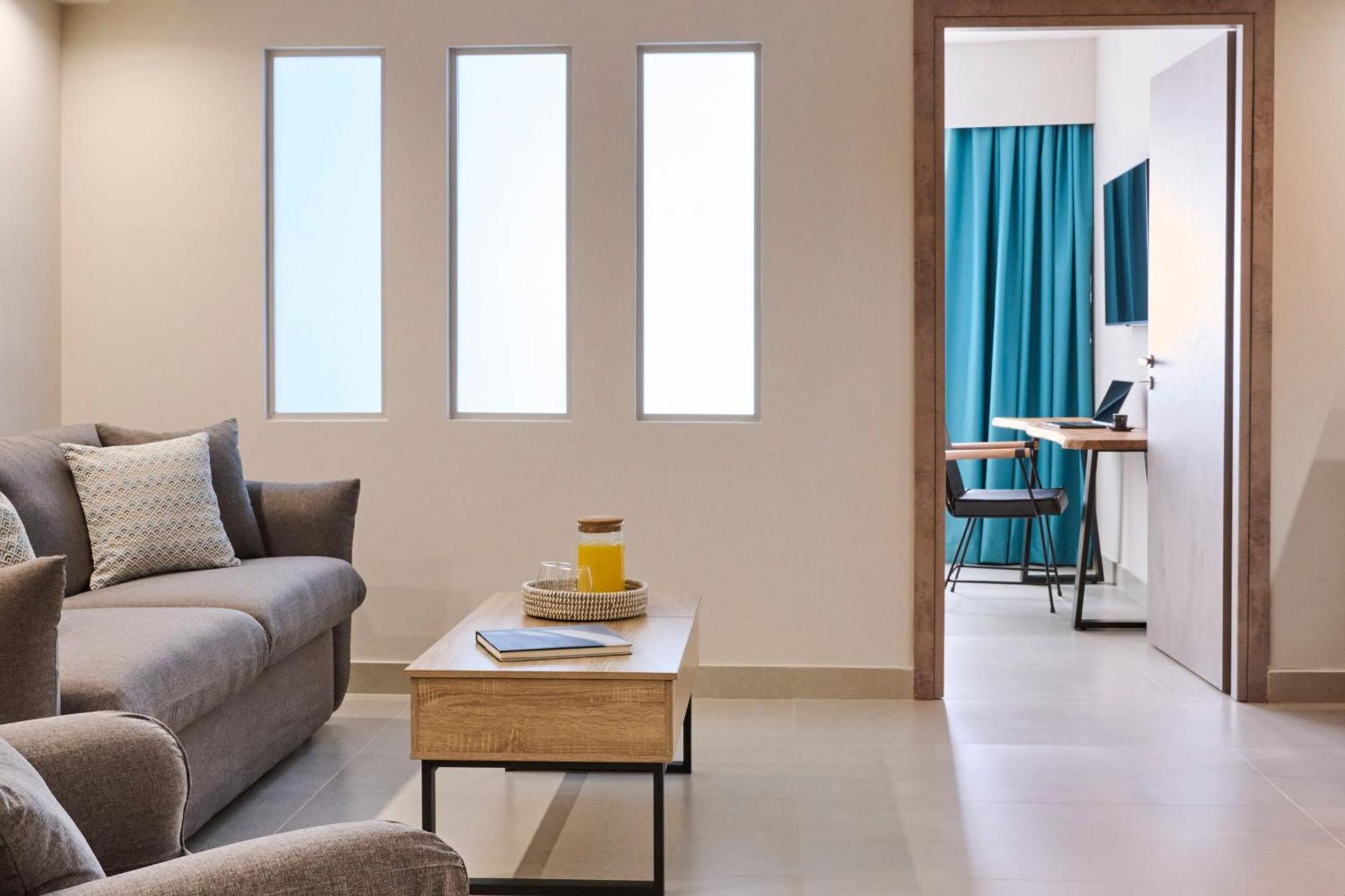 Acropolis Muses - Downtown Luxury Apartments เอเธนส์ ภายนอก รูปภาพ